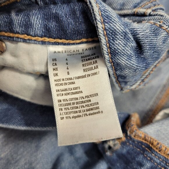American Eagle Women's TomGirl Distressed Medium Wash Button Fly Jeans Size 4 - Picture 4 of 11